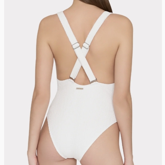 Milly - Picture 3 of 16